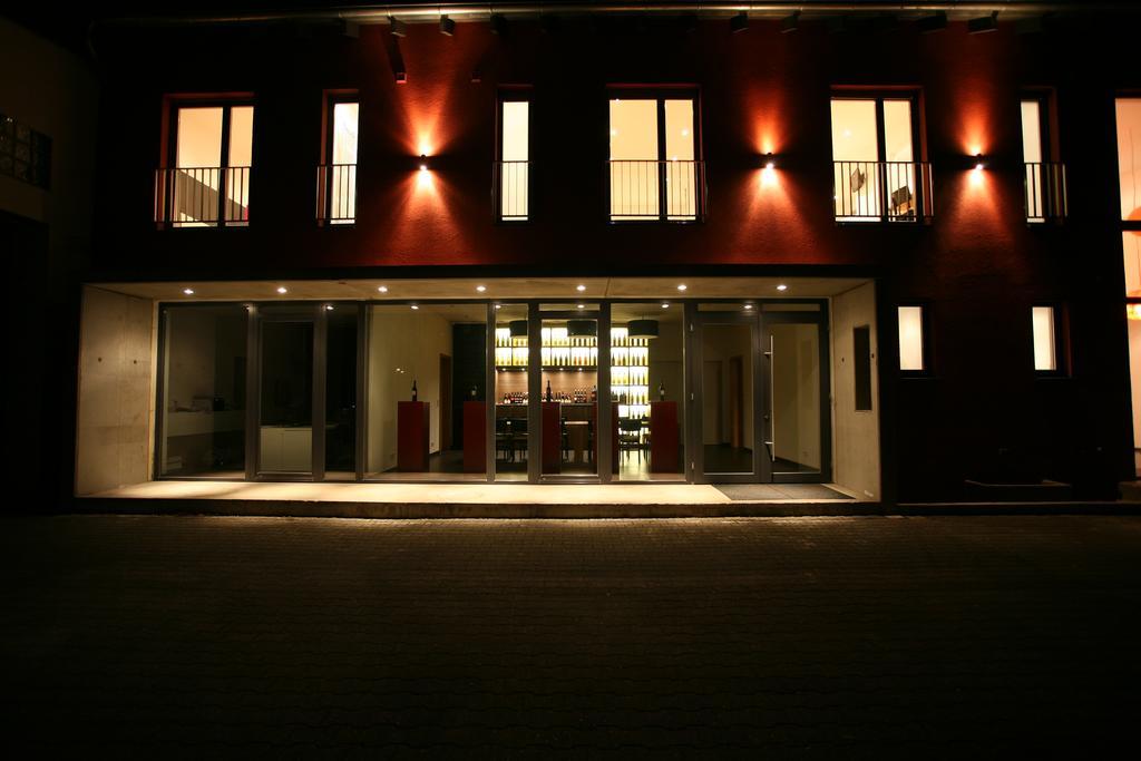Weingut Seck Hotel Dolgesheim Екстериор снимка