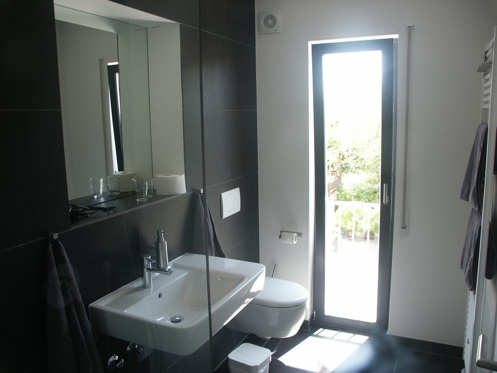 Weingut Seck Hotel Dolgesheim Екстериор снимка